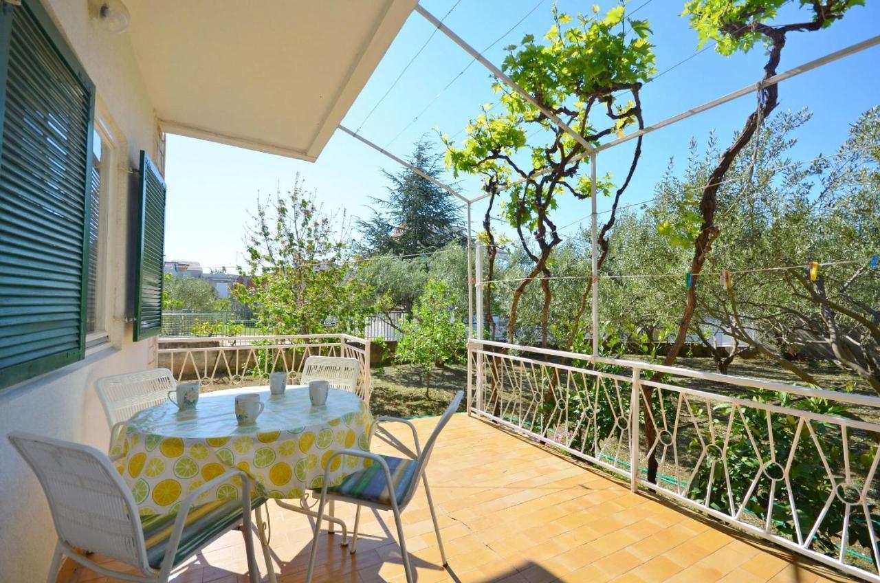 Apartments Secret Garden Vodice Kültér fotó
